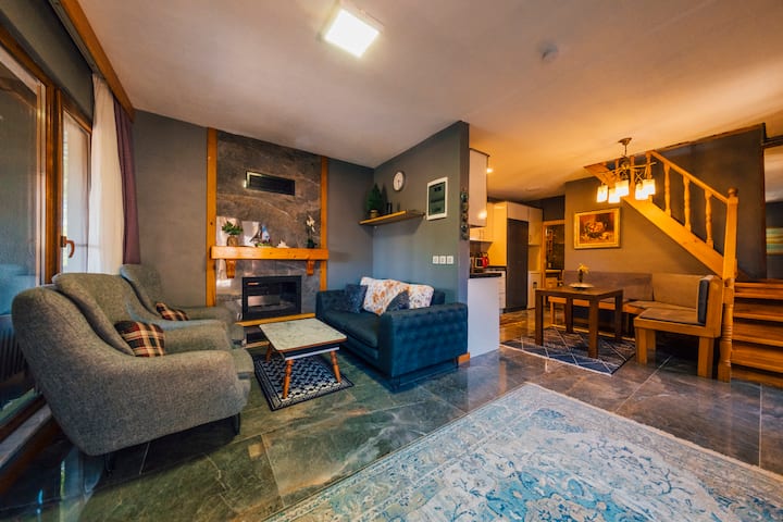 Nehir'e Sıfır, Teraslı, Verandalı,şömineli,villa - Bağırkanlı