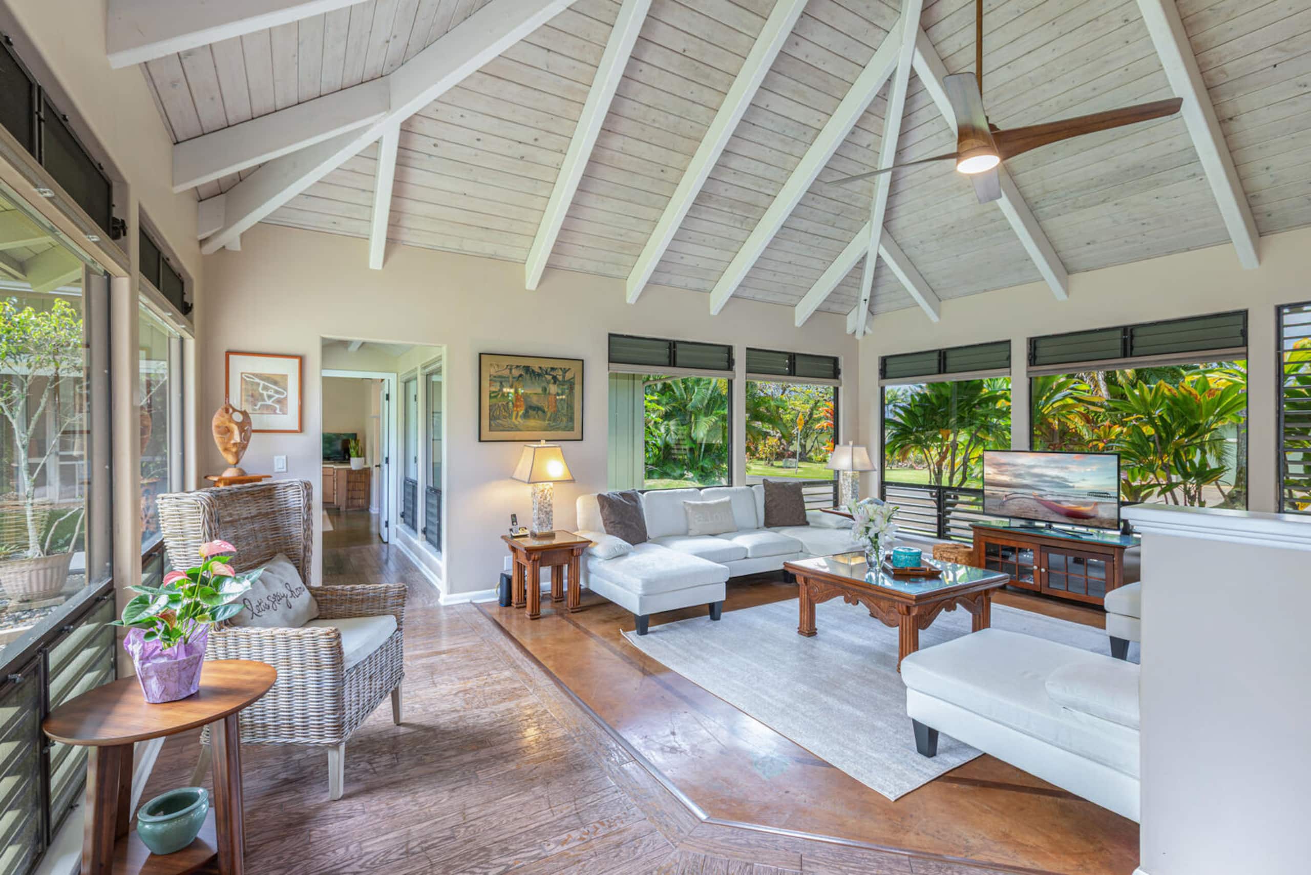 Home in Princeville · ★4.79 · 3 bedrooms · 3 beds · 2 baths - Image 2
