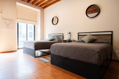 2bed 2bath A/C Historic Center