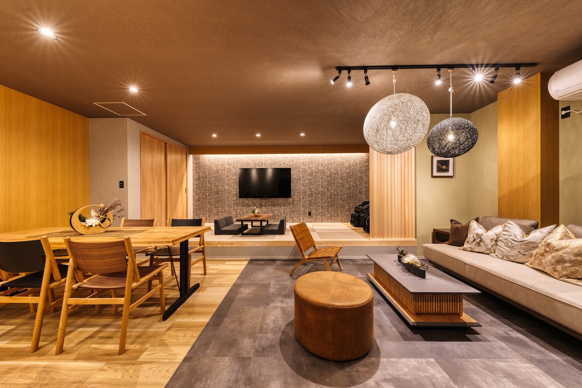 364㎡ Entire House, 3 Entrances, JR Metro, Parking| - Houses for