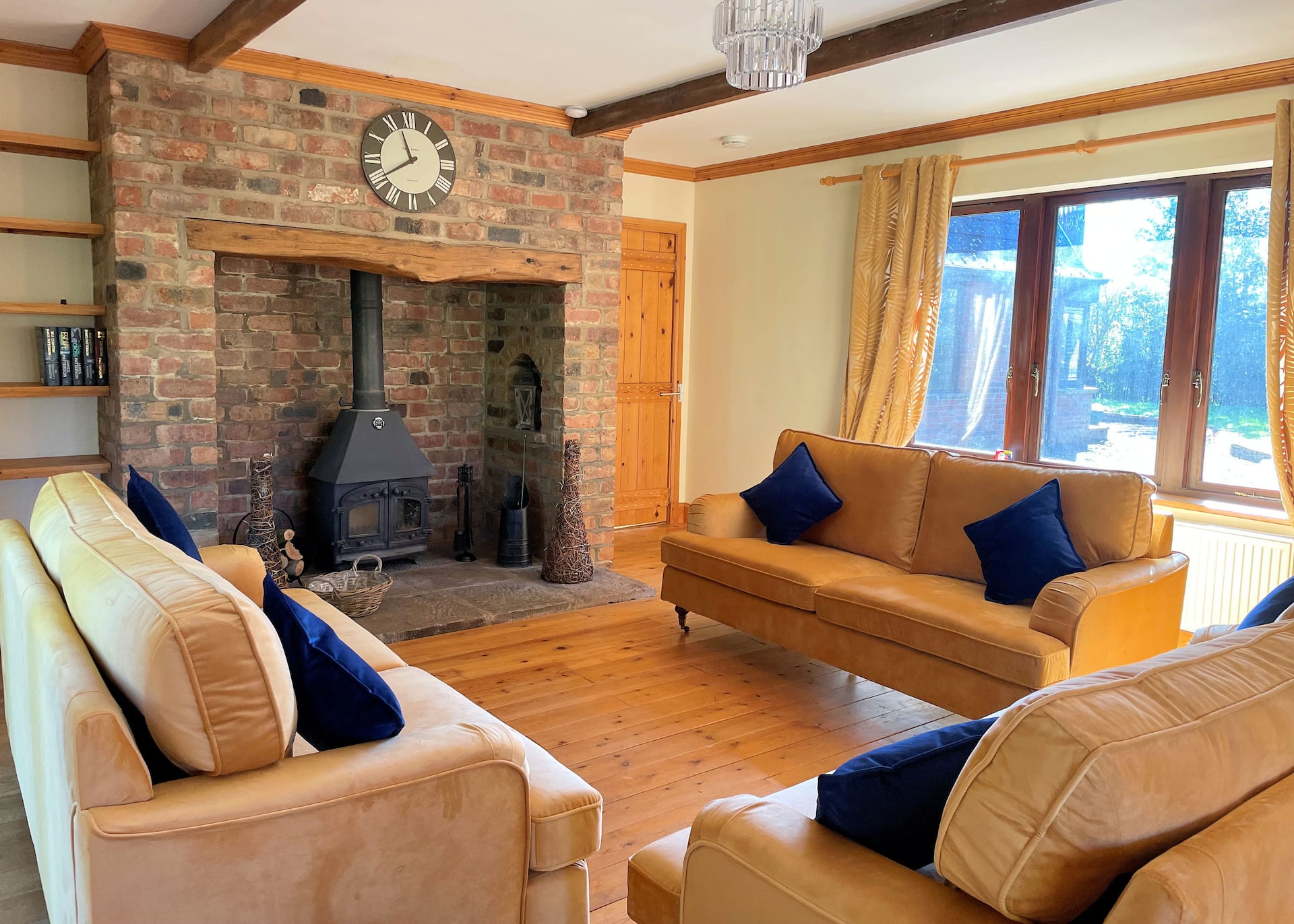 Beautiful 5BR House near Gretna Green with Garden