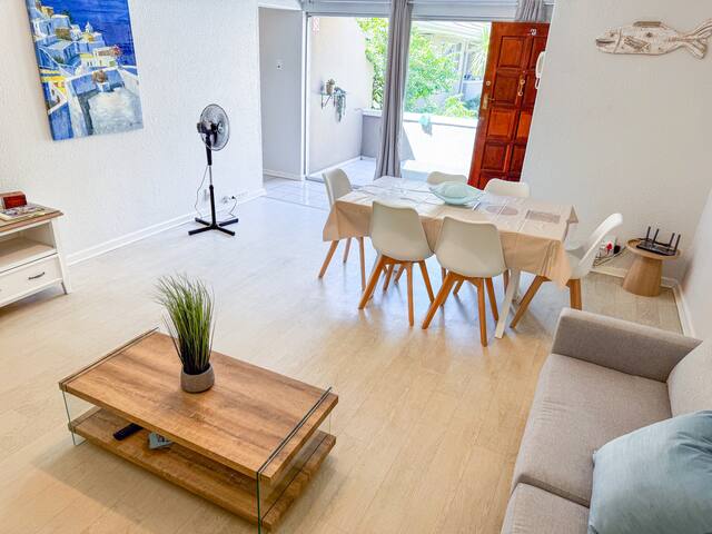 Beautiful Apartment in Green Point gallery image 4