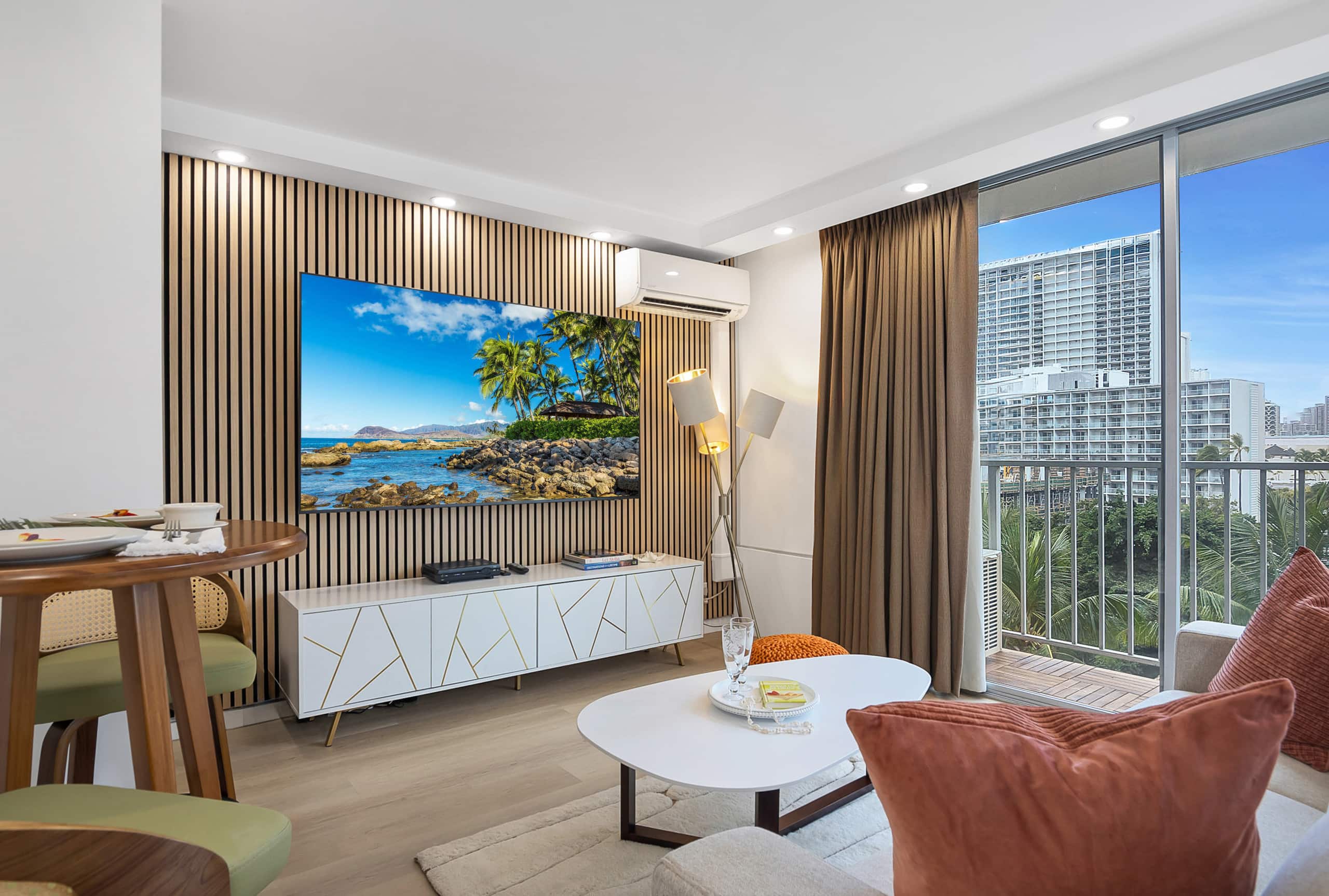 Condo in Honolulu · ★4.73 · 1 bedroom · 1 bed · 1 private bath - Image 12