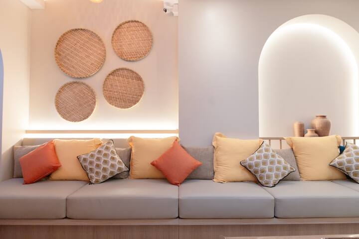 PillowBKK Bliss townhome 5BR,7TL near BTS&MRT QSCC gallery image 5