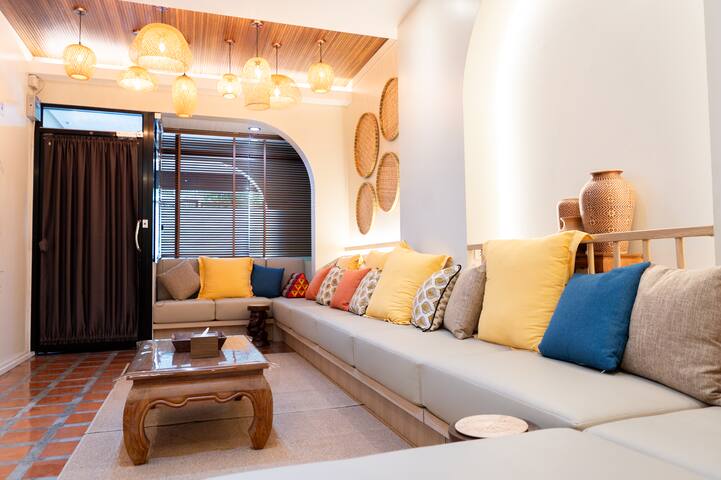 PillowBKK Bliss townhome 5BR,7TL near BTS&MRT QSCC gallery image 4