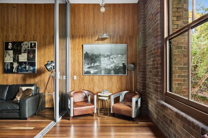 Sunroom image 1