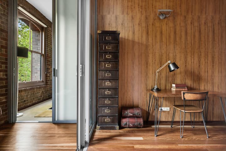 Workspace image 1