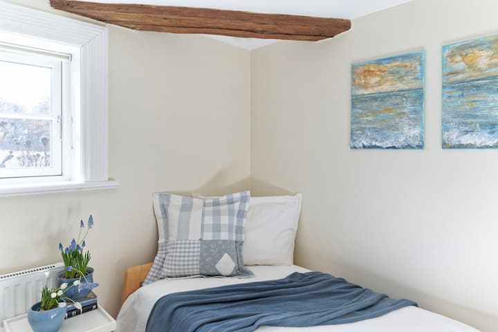 საძინებელი 3