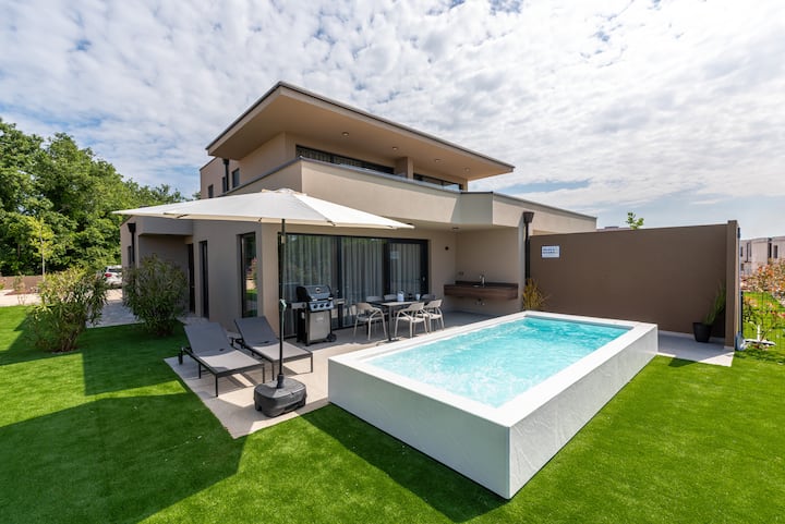 Quercus Village Apartments 10 With Private Pool - Umag