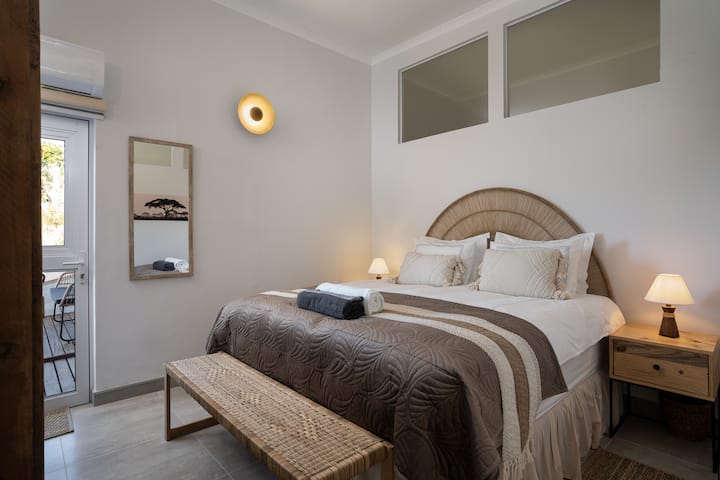 PheZulu Manor - Bedroom 6