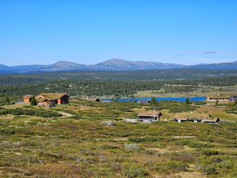 Fagerhøy, Gudbrandsdalen, 9 guests, 4 bedrooms, 2 bathrooms