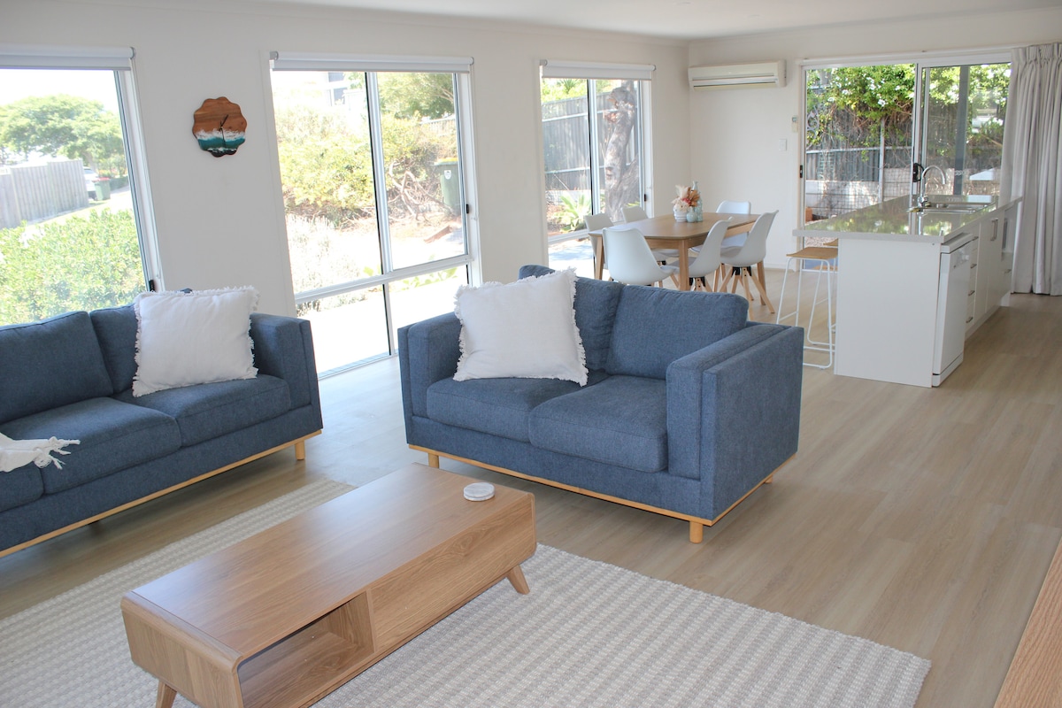 Top performing Airbnb: "The Watson" Port Elliot in Port Elliot