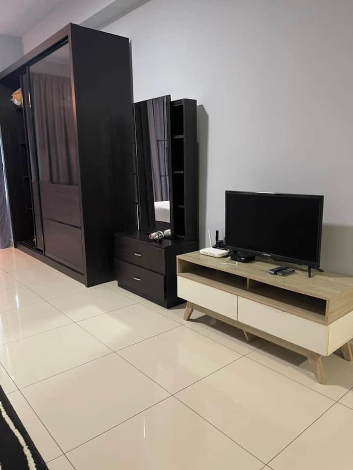 Cozy And Affordable 1bed Studio With Netflix - Masai