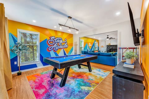 Pocono Dream House | Heated Pool, Fire Pit, Games!