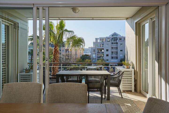 The Residence V&A Waterfront gallery image 3