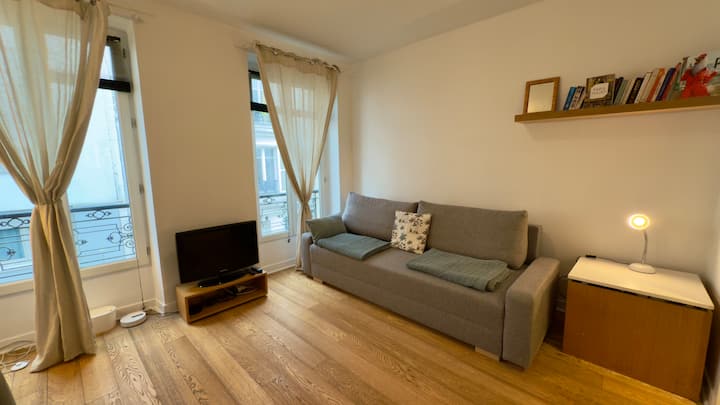 Halte Au Cœur De Montmartre ! Vivez Comme Un Local - Paris 18e Arrondissement