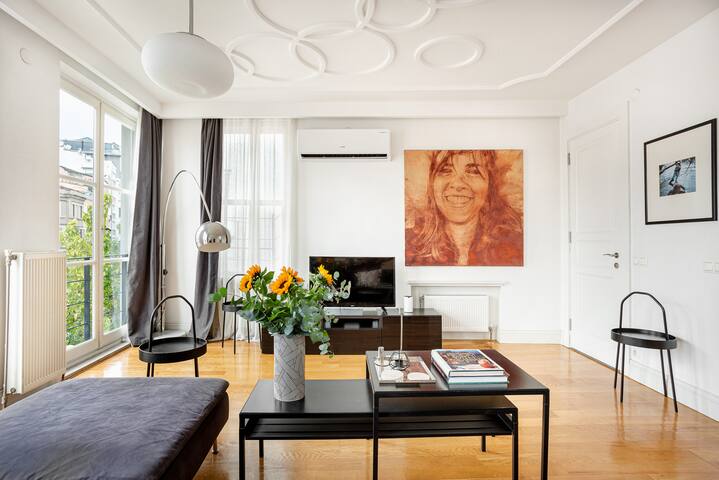 Triplex Urban Roof Terrace 2BR – 2,5BA – View gallery image 3