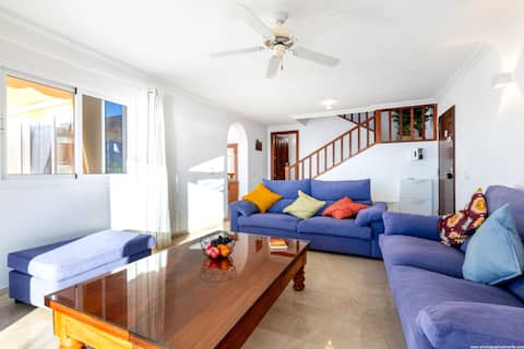 Anuncio de Airbnb popular: Villa with Unbeatable Views - Heated Private Pool en Santiago Del Teide
