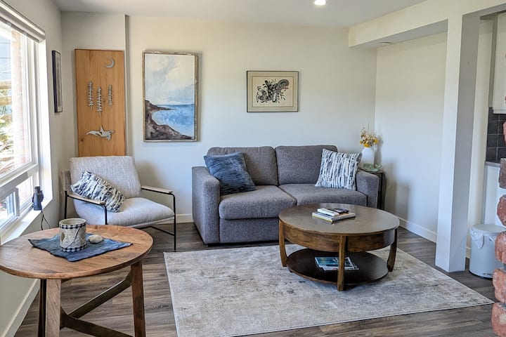 Maple Bay Seaside Suite - Cowichan Bay