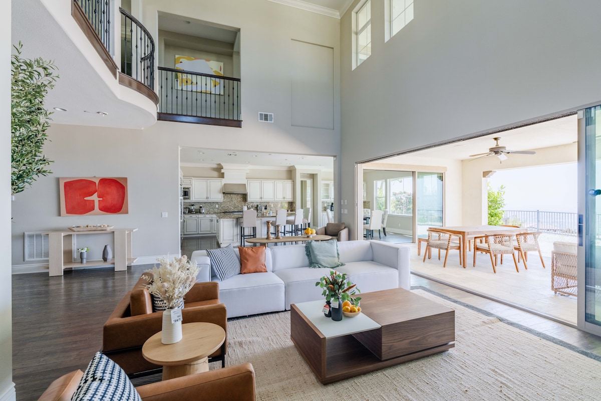 Popular Airbnb listing: 5Br4.5Ba Luxury Mansion MountainView • EV Charging in West Covina
