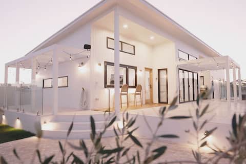 The Arv • Outdoor Spa • Ultimate autumn retreat