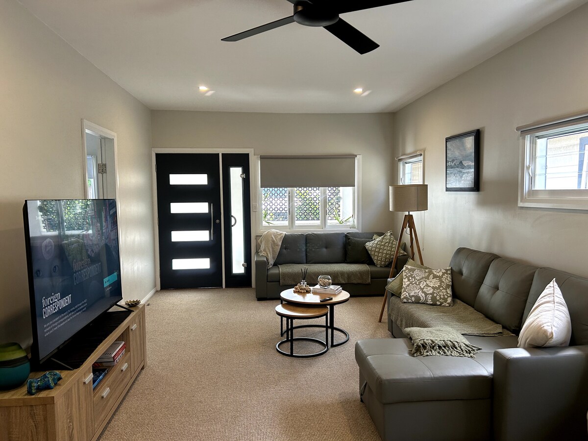 Popular Airbnb listing: Boomerang 1 in Freshwater