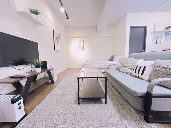 近機場捷運 台北車站西門10電梯3~8人.luggage Storage Service免費wifi - Wanhua District