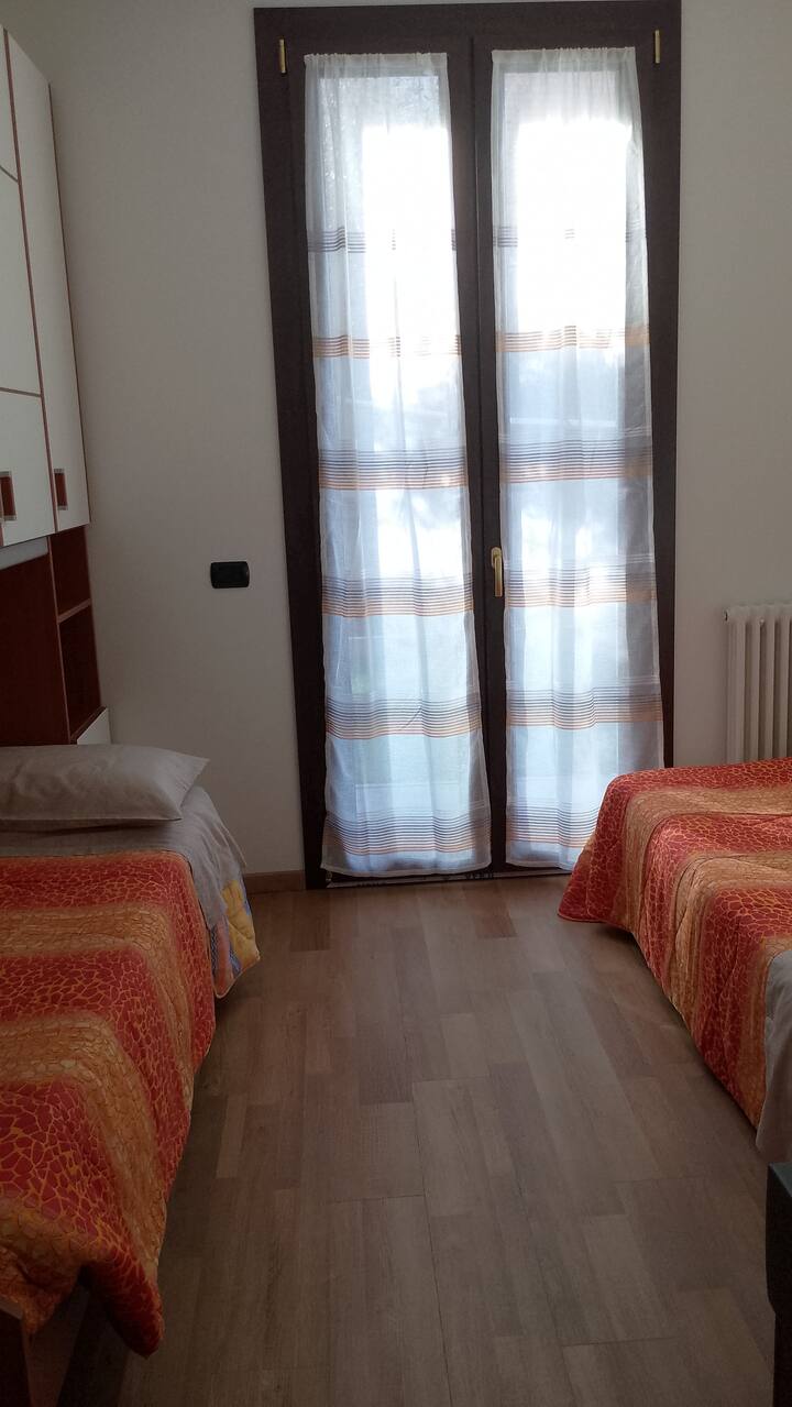 საძინებელი 2