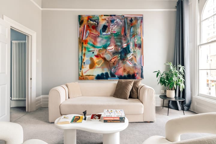 Luxury Townhouse in the Heart of Notting Hill