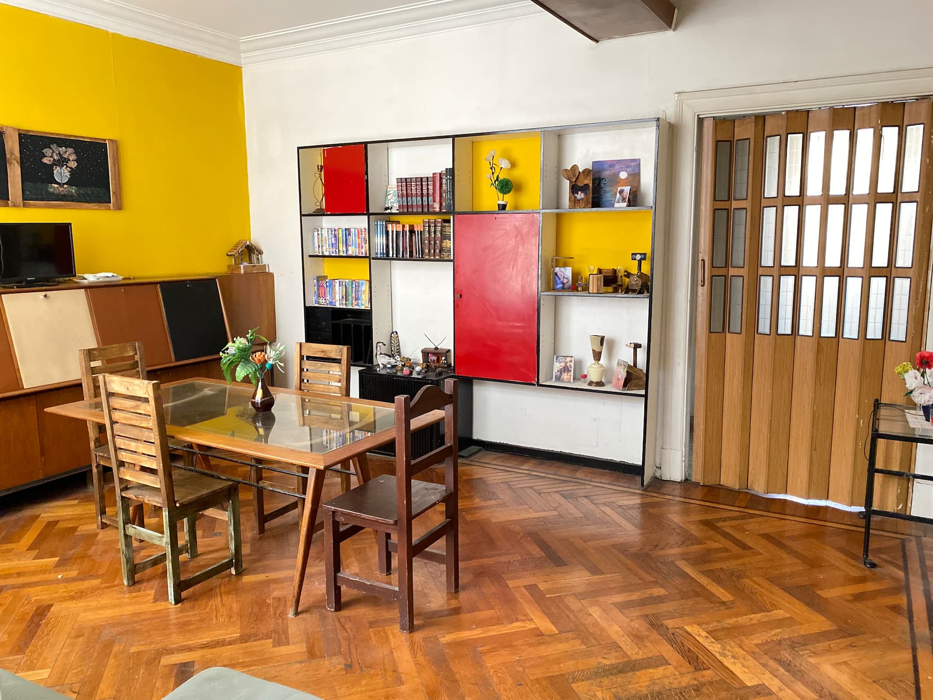 One-bedroom apartment in Monserrat