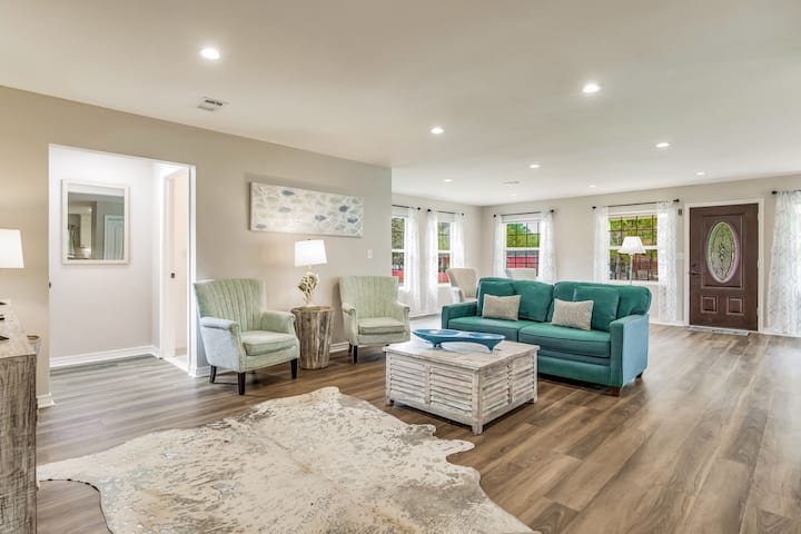 Ocean Breeze In Pensacola 10 Min From Beach - Perdido Key, FL