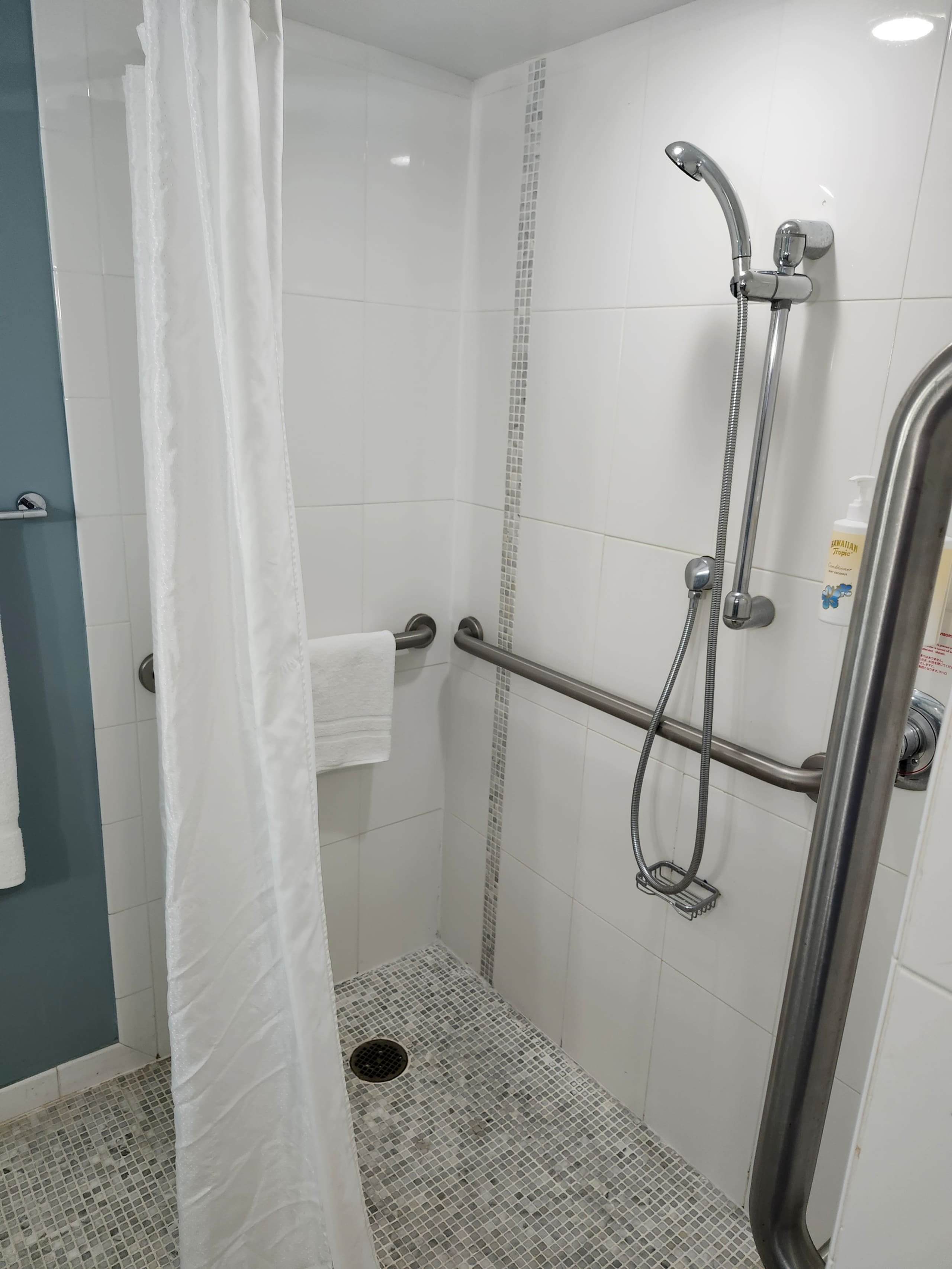 Hotel in Honolulu · ★4.91 · 1 bedroom · 1 bed · 1 private bath - Image 32