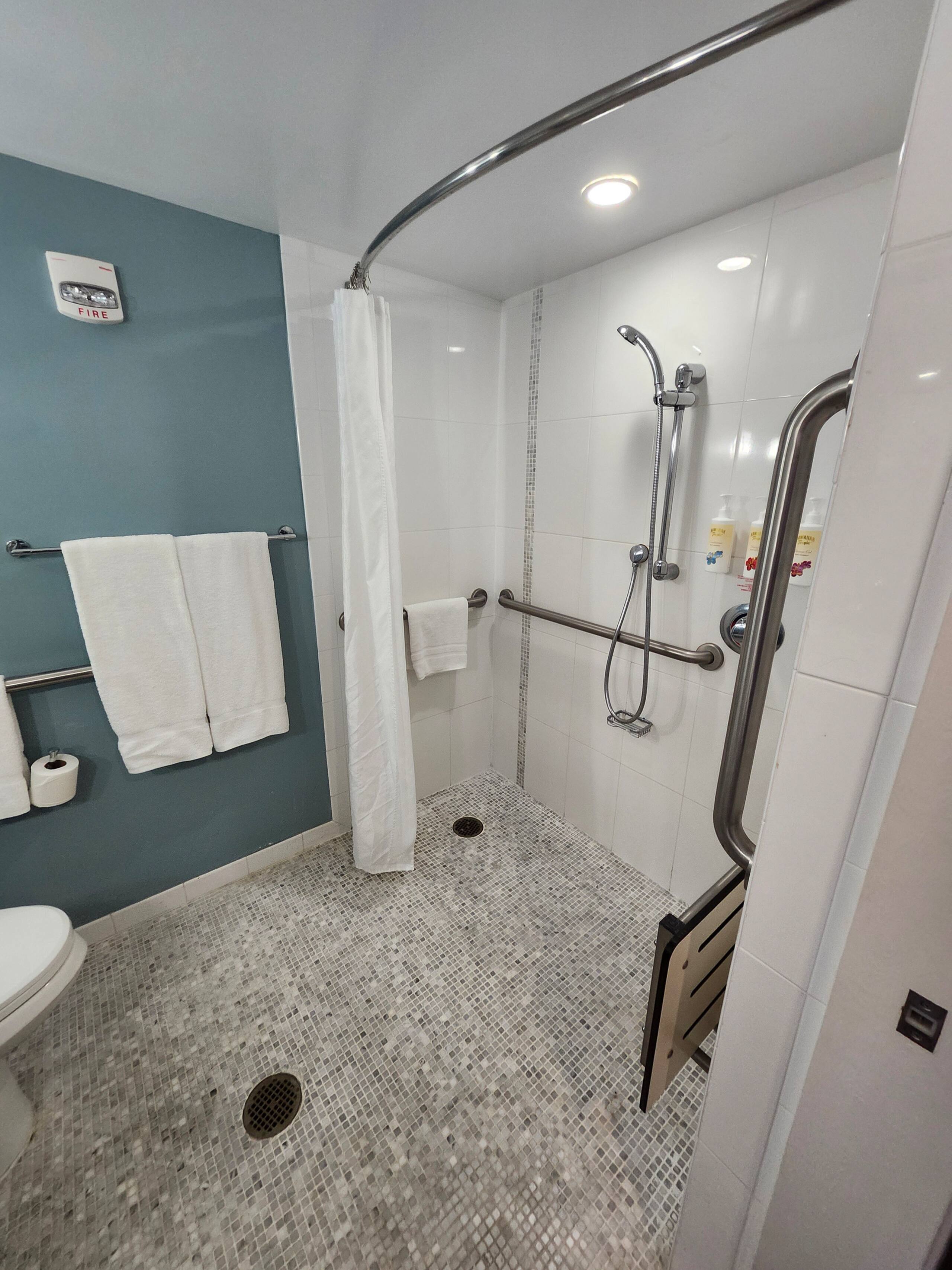 Hotel in Honolulu · ★4.91 · 1 bedroom · 1 bed · 1 private bath - Image 5