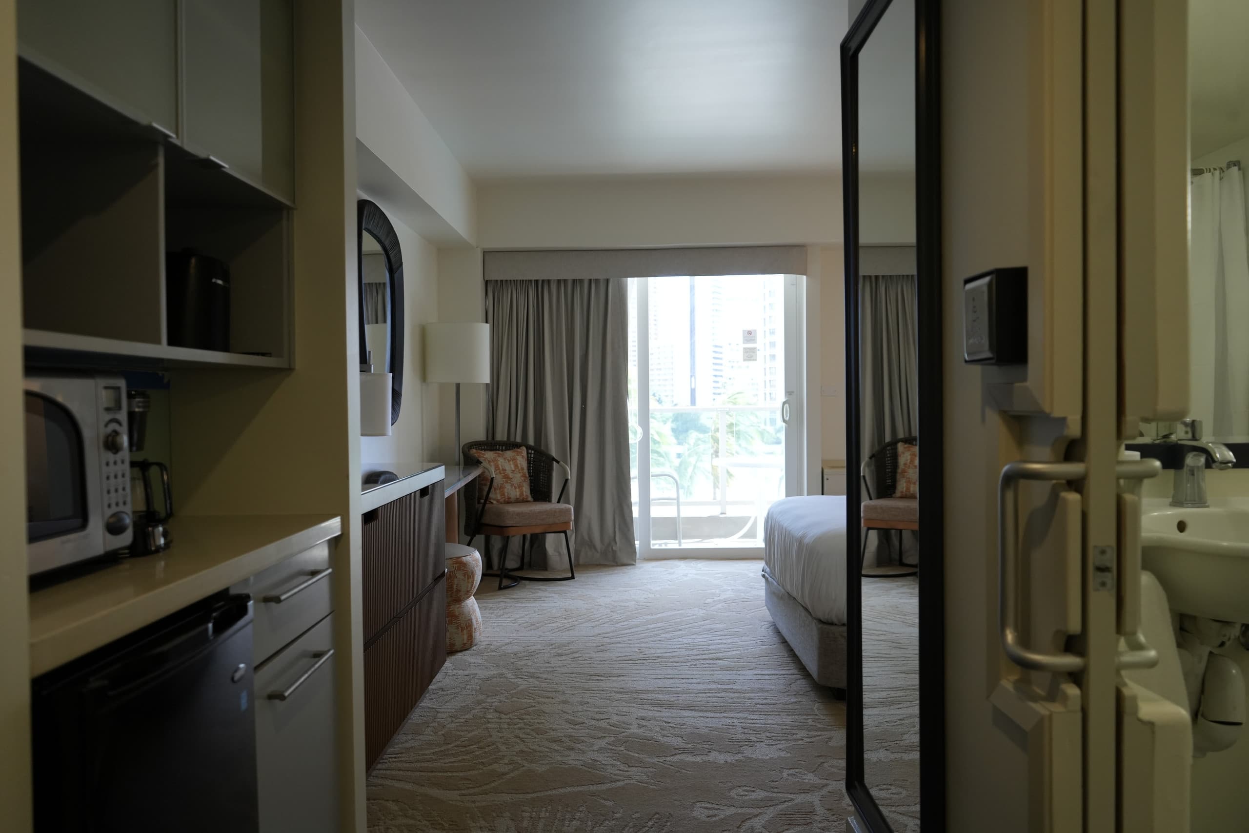 Hotel in Honolulu · ★4.91 · 1 bedroom · 1 bed · 1 private bath - Image 22