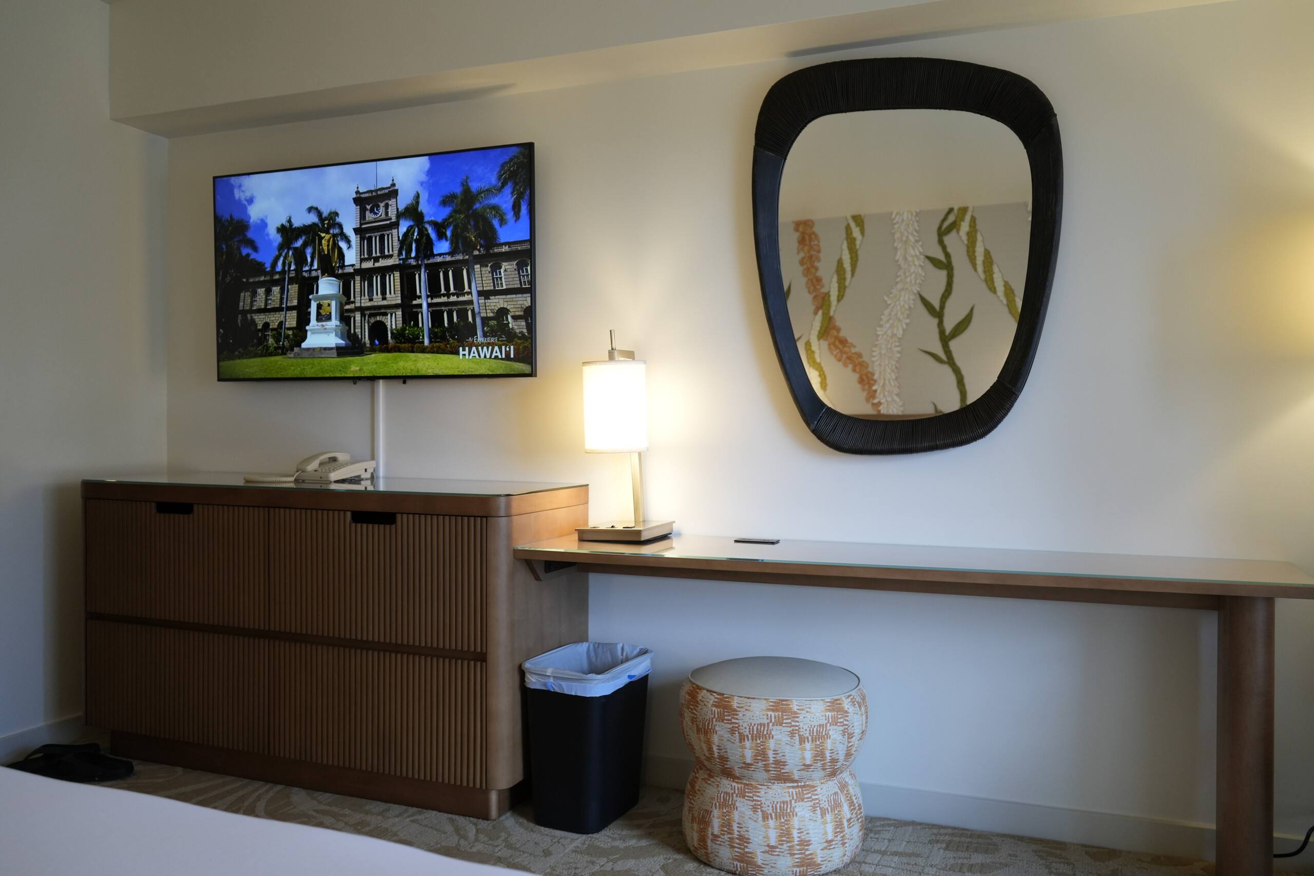 Hotel in Honolulu · ★4.91 · 1 bedroom · 1 bed · 1 private bath - Image 14