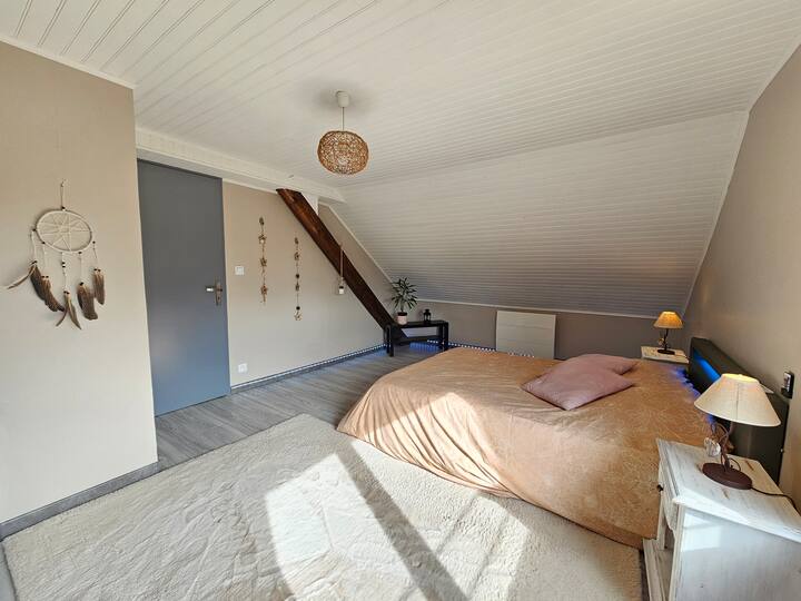 საძინებელი 1