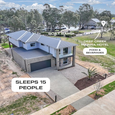 Marina Palms: Your Luxury Escape