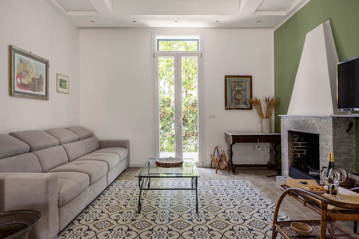 Villa Due Mari - Piscina A Pochi Passi Dal Mare - Palermo