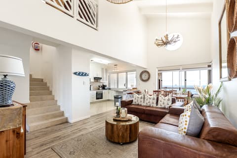 Ocean Dream Dolphin View