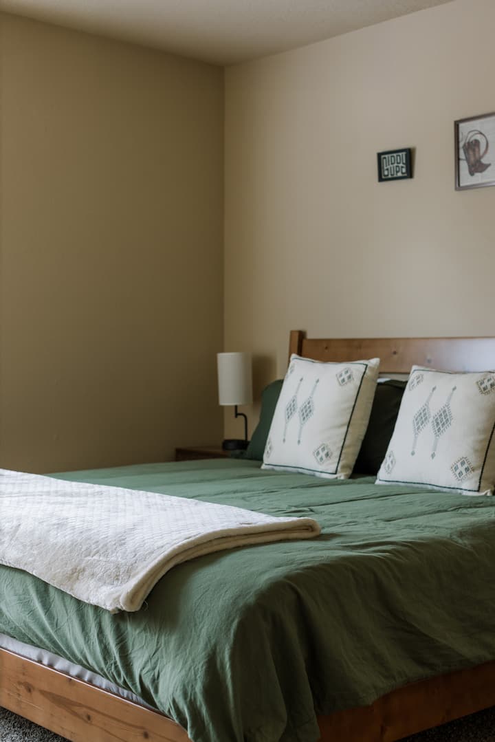 საძინებელი 2