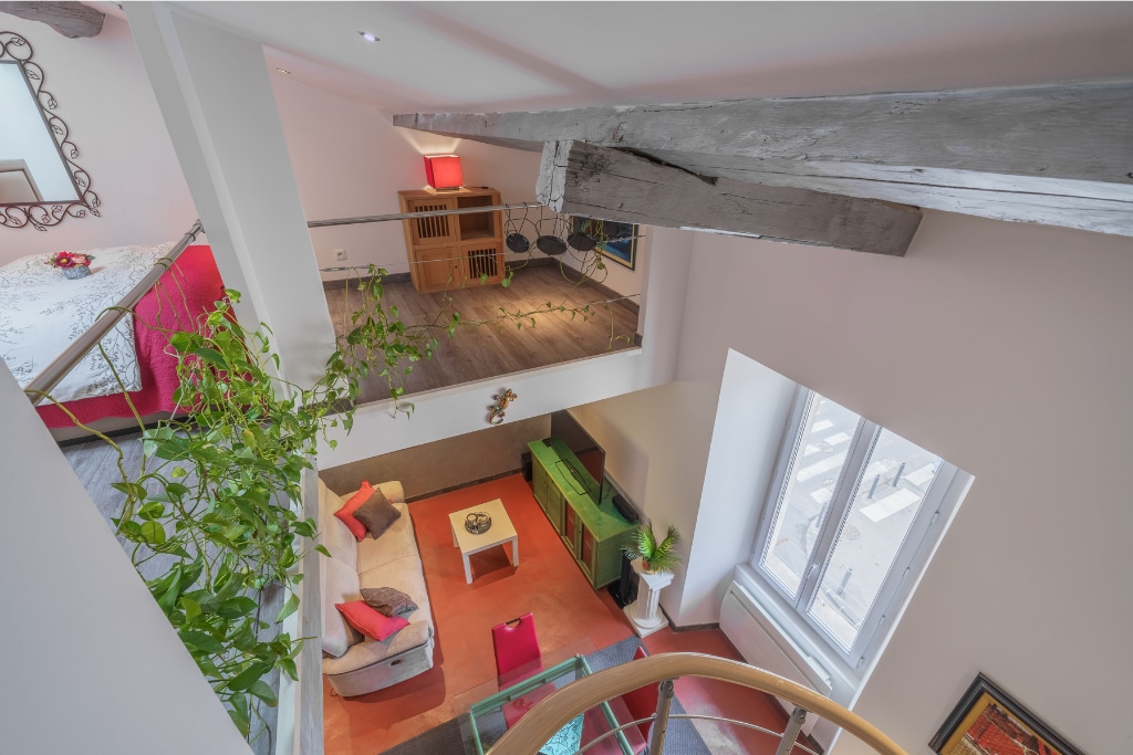 Top performing Airbnb: ღ ChARMERIE • Duplex T3 clim • 5min du Vx-Port in Marseille 2e Arrondissement