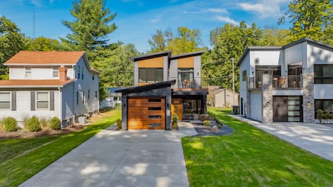 The Winona Lake Chalet 1