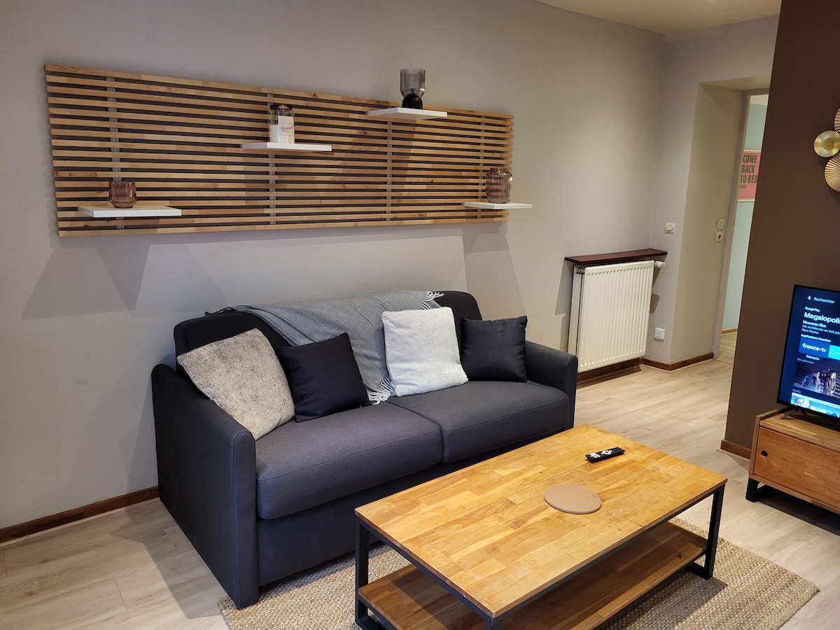 Airbnb con mejor rendimiento: Les Glycines, 2-bedroom apartment close to the city center en Poitiers