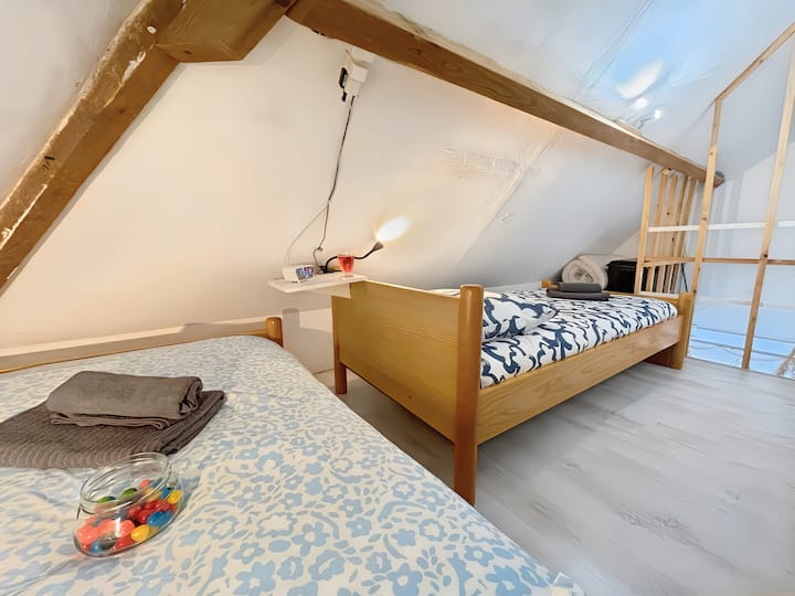 Chambre des enfants en mezzanine