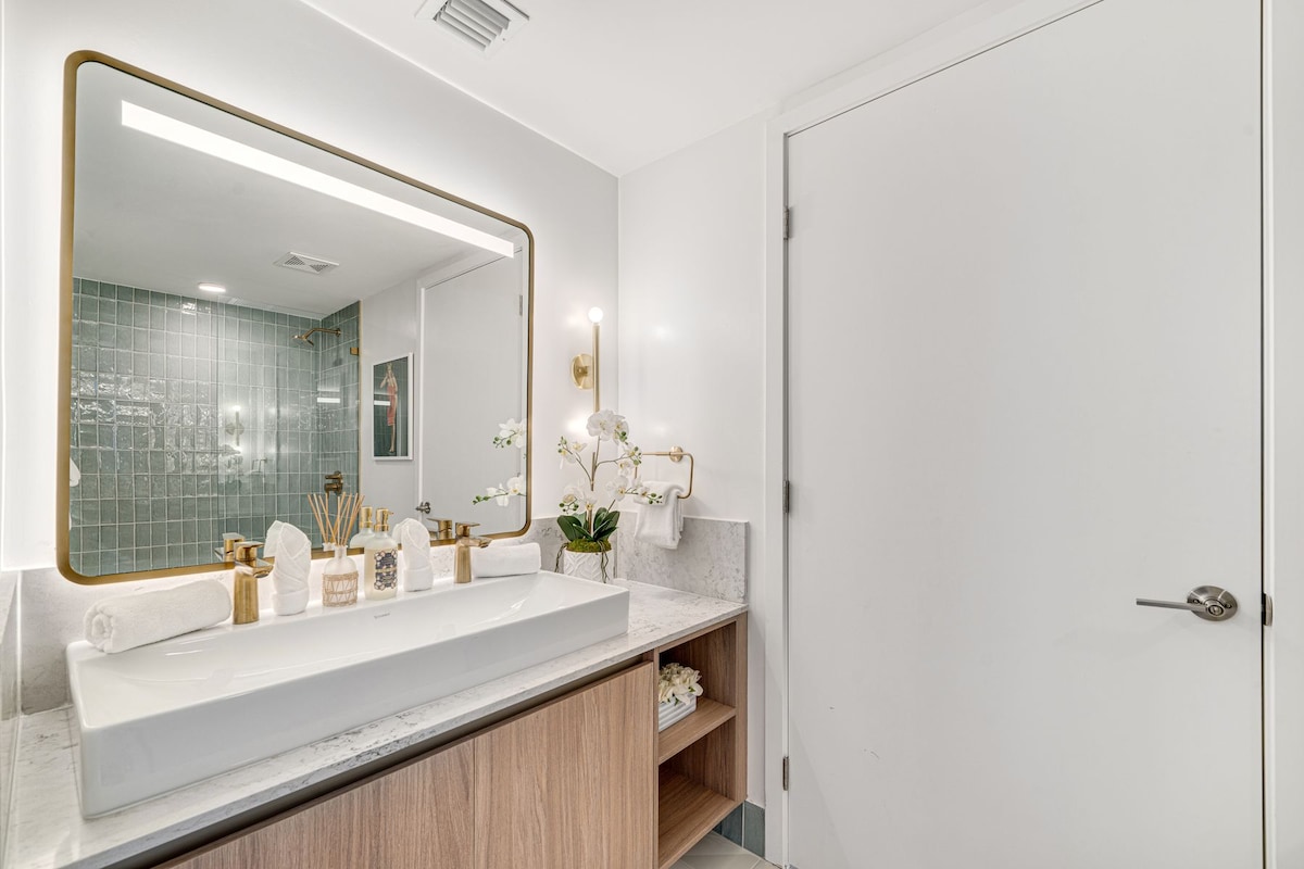 601 Residences Incredible 1BR | Downtown #2514
