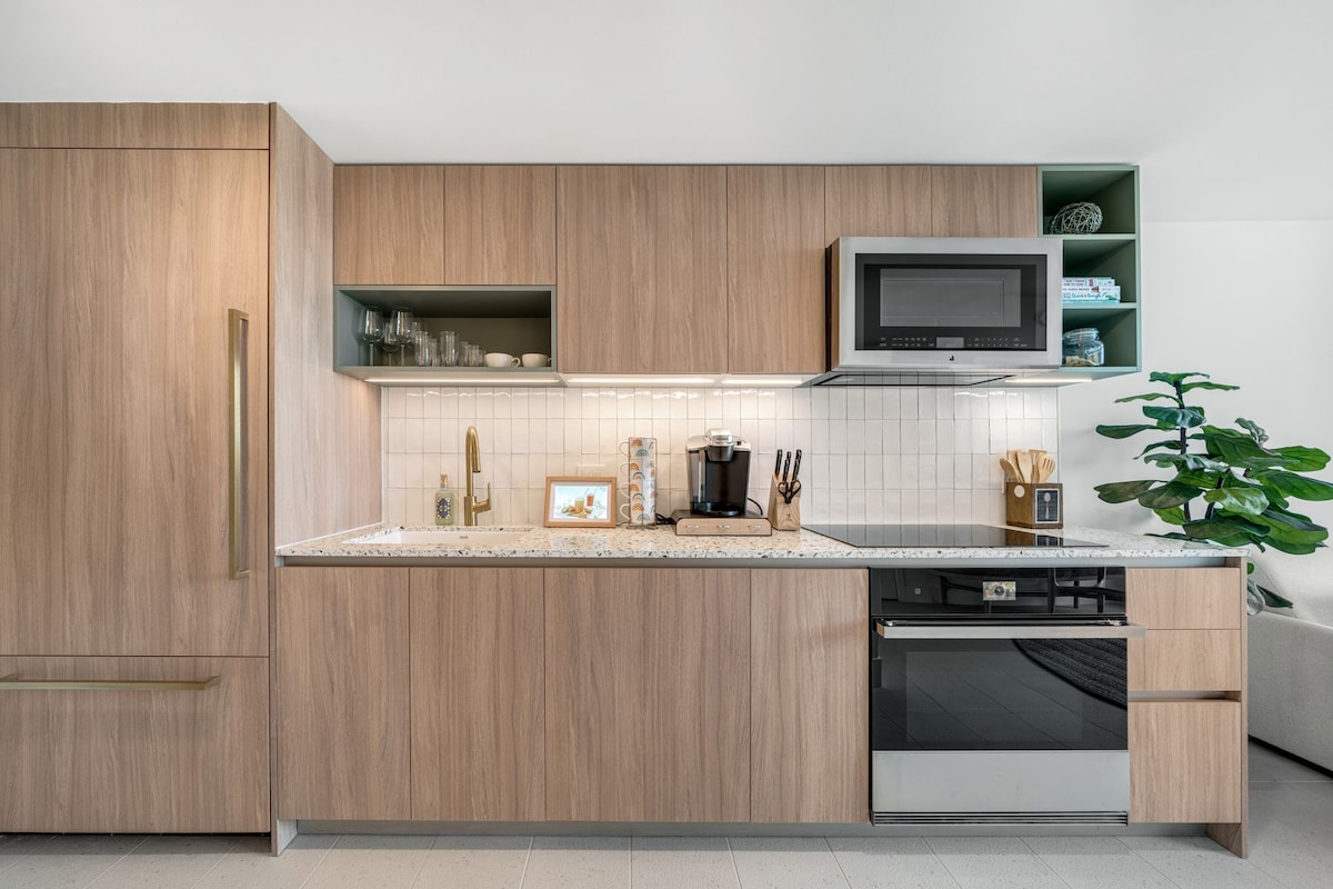 601 Residences Incredible 1BR | Downtown #2514