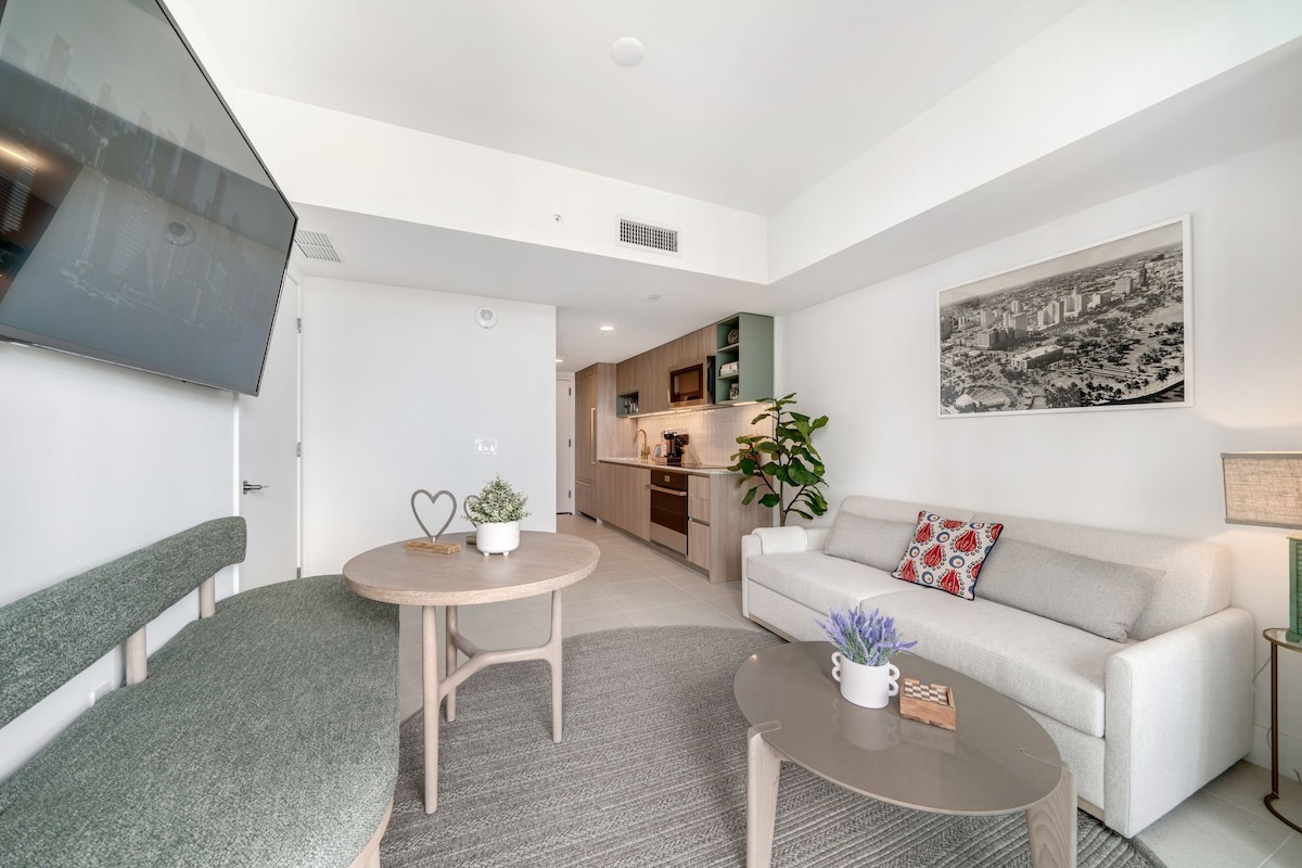 601 Residences Incredible 1BR | Downtown #2514