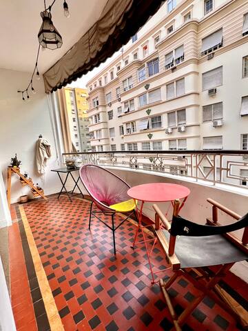 3 quartos e varanda ao lado da praia de Copacabana gallery image 4