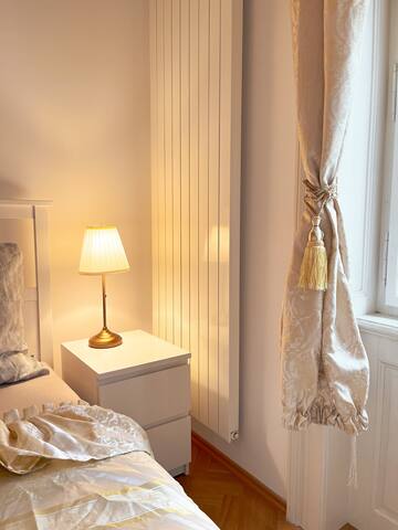 Aristocrat’s Gallery Apartment gallery image 5