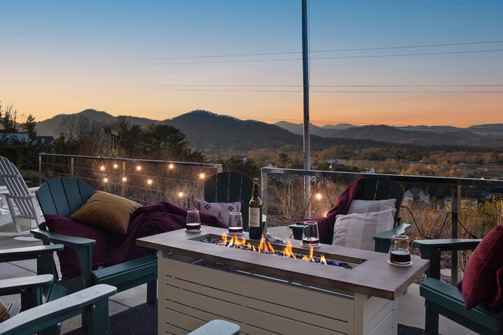 Views -Game Room- Hot Tub-downtownAsheville 12 min